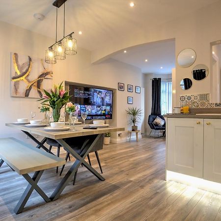 The Belfast Boutique Central Cozy Sleeps7 (Adults Only) Экстерьер фото