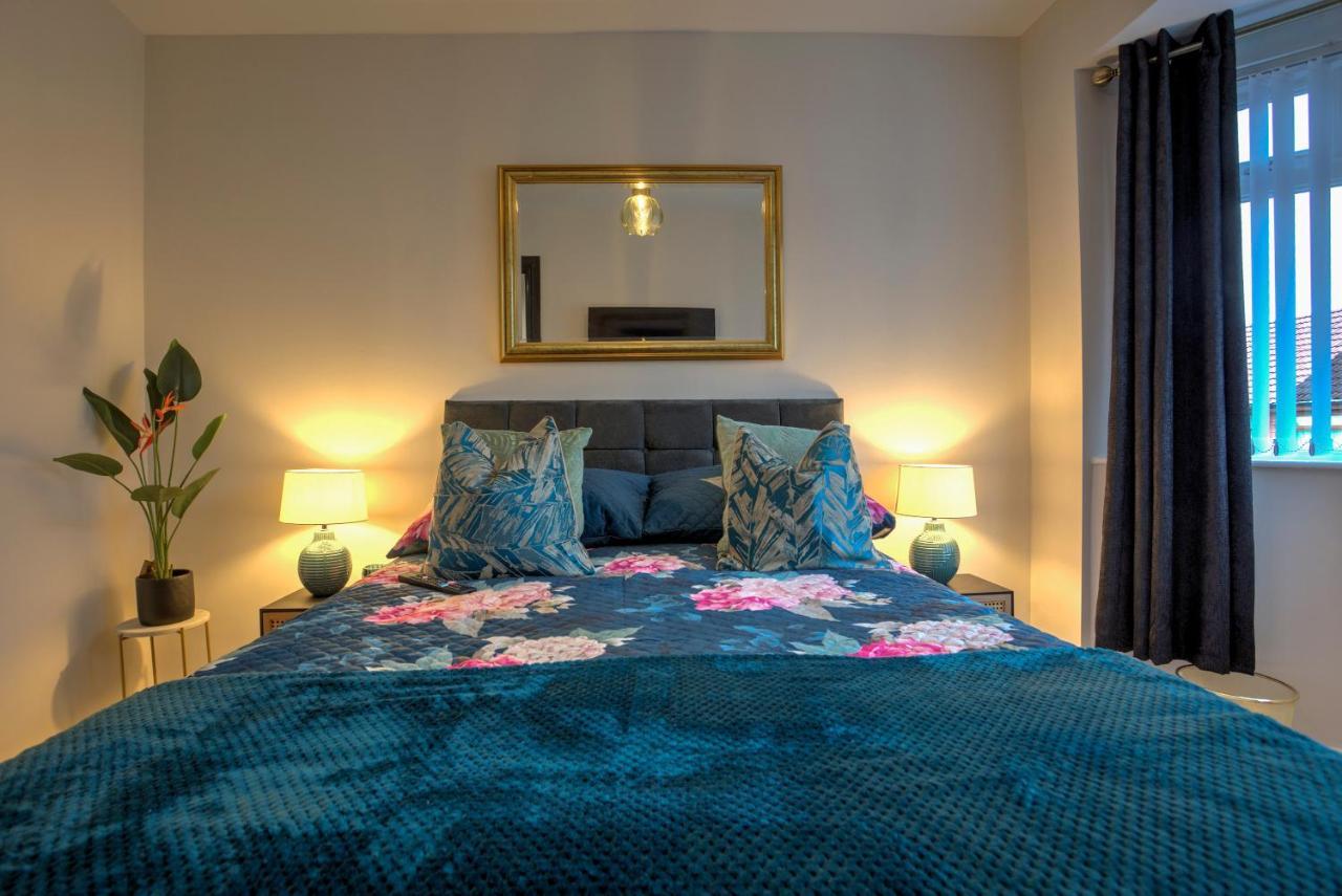 The Belfast Boutique Central Cozy Sleeps7 (Adults Only) Экстерьер фото