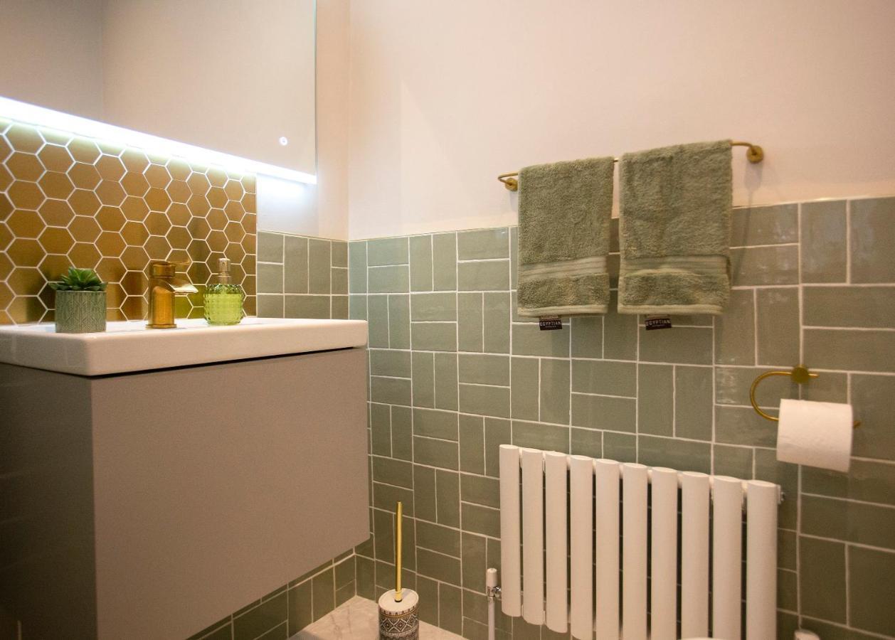 The Belfast Boutique Central Cozy Sleeps7 (Adults Only) Экстерьер фото